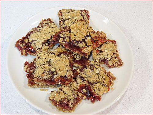 Oatmeal Cookie Bars