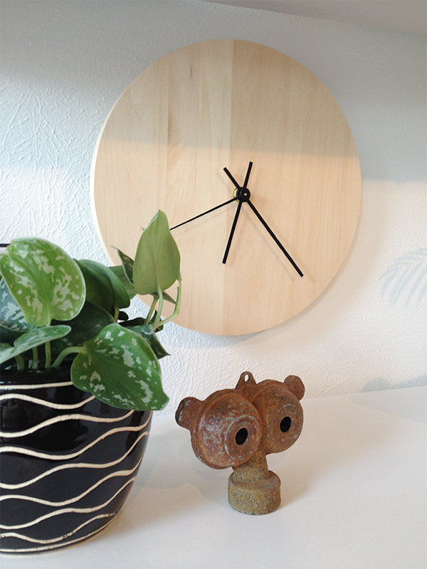 Minimal Wood Clock